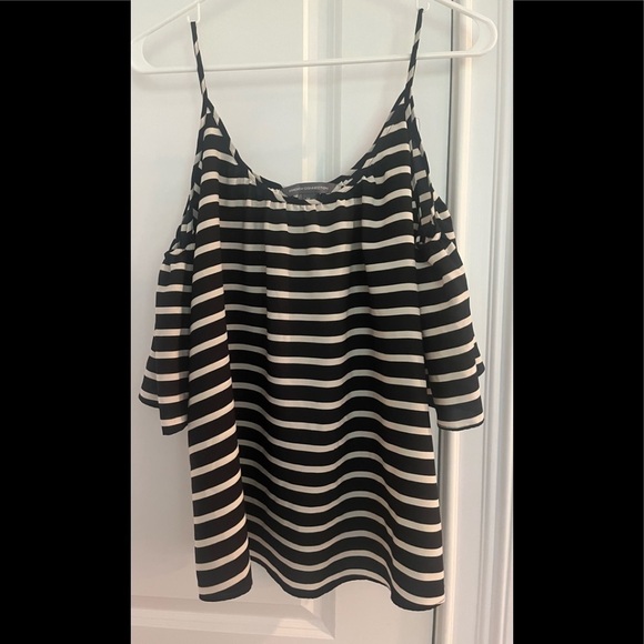French Connection women’s top sz. M black/white striped nwot - Picture 1 of 6